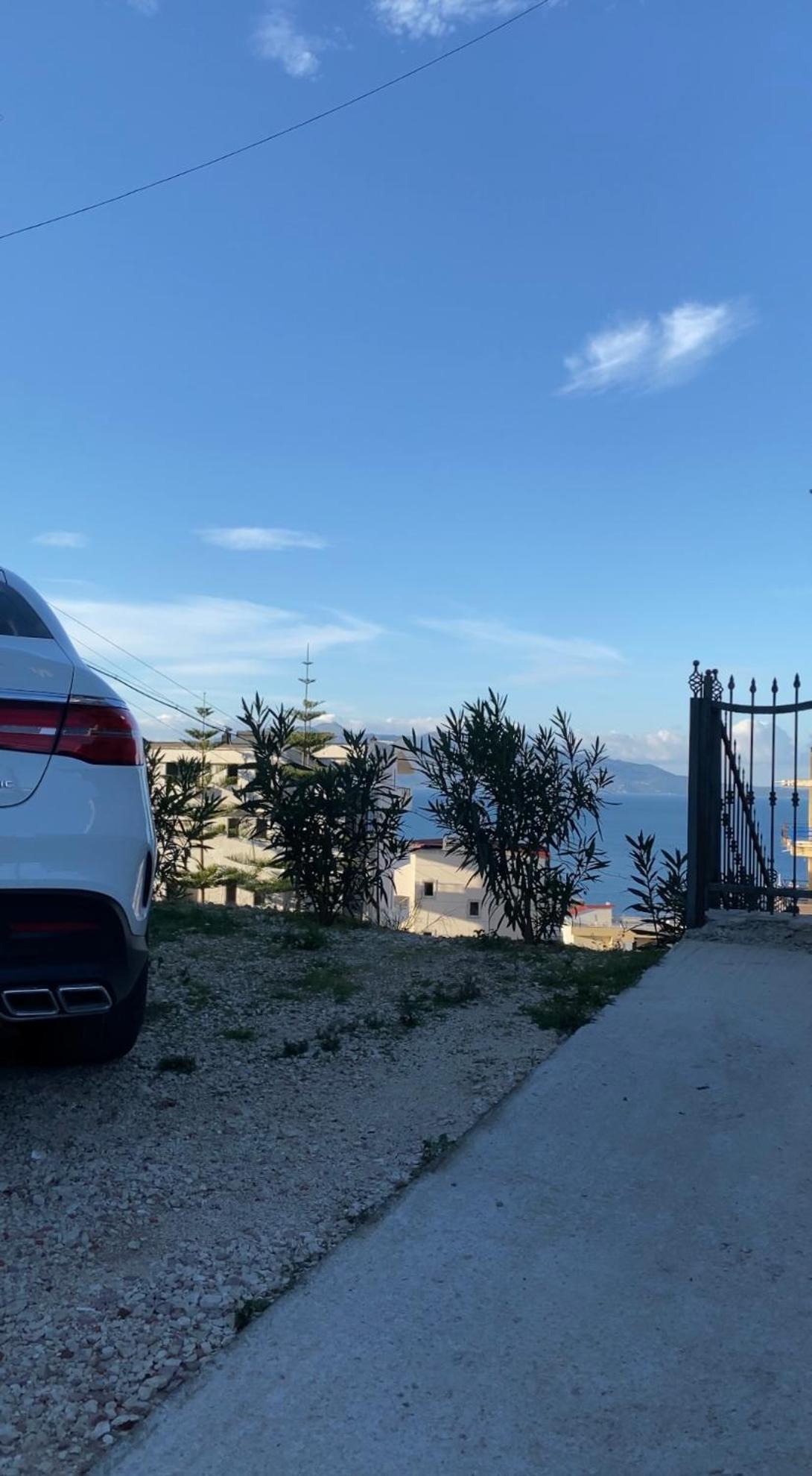 Vila Tani-2 Studios&Apartments Parking