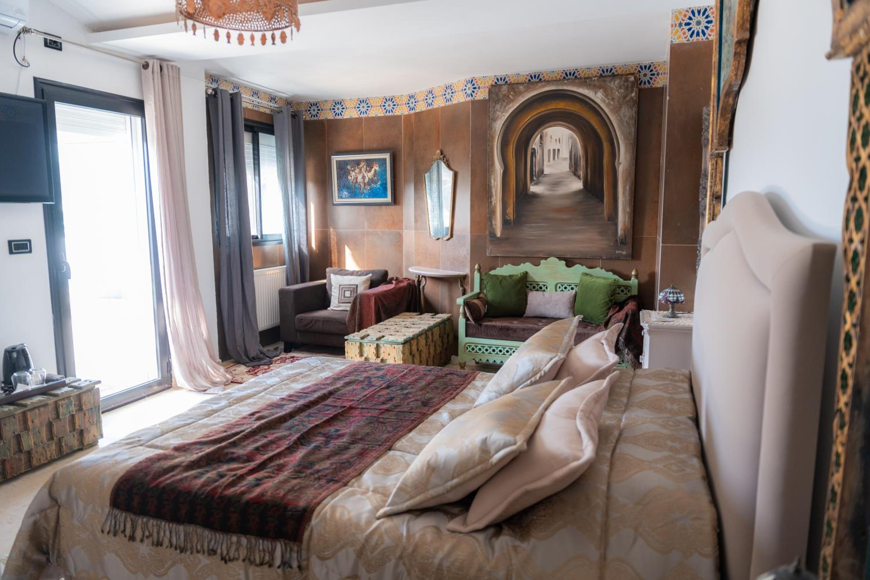 hotel room