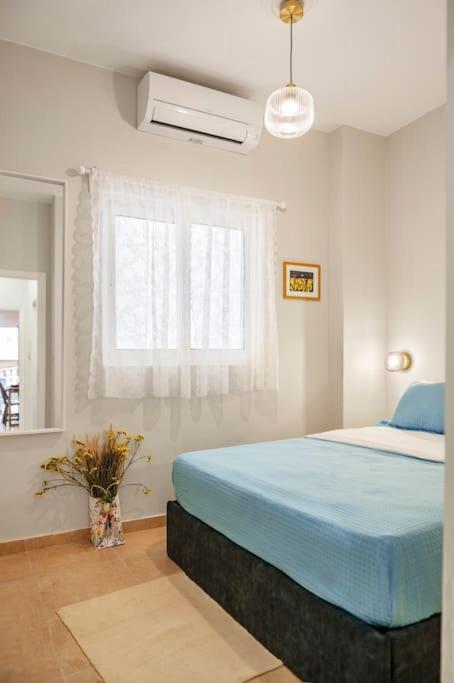 Athens Lycabettus hill, 2 bd apt- Apokafkon