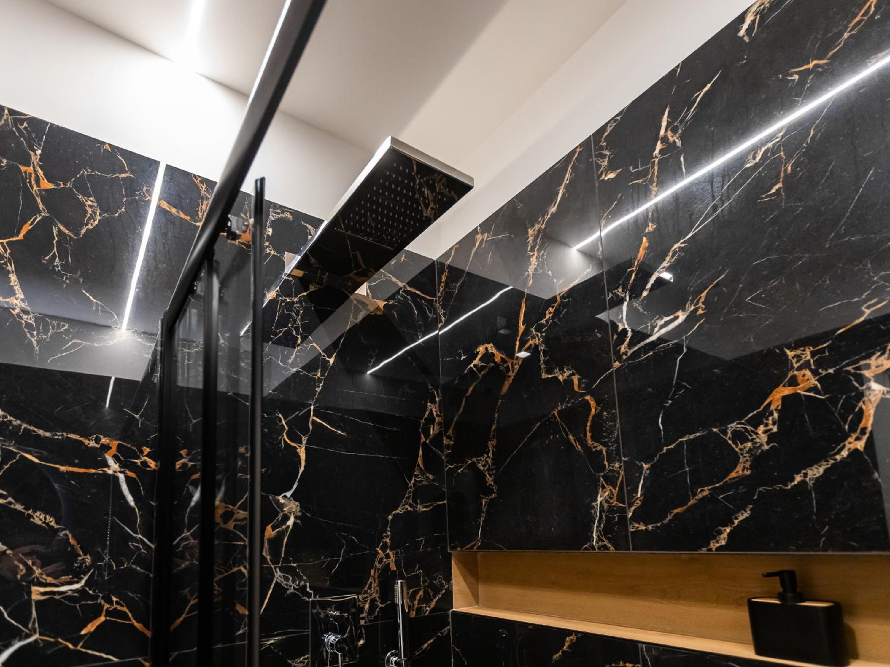 Regola Luxury Relais