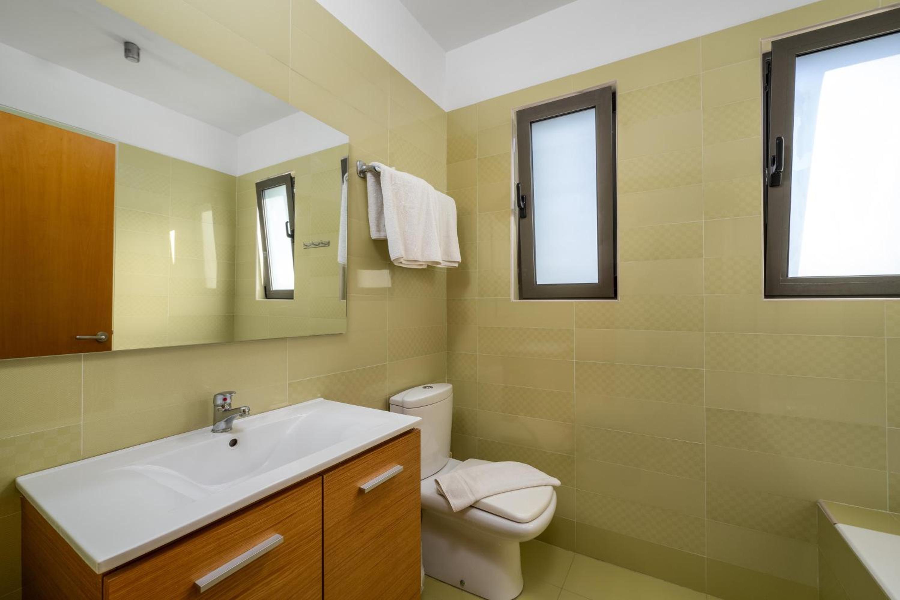 Gonos Villas