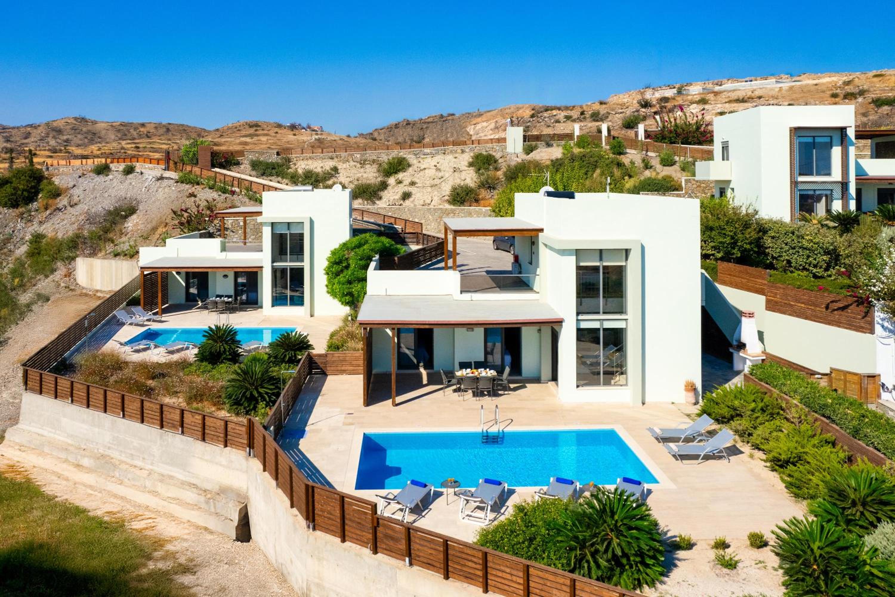 Gonos Villas