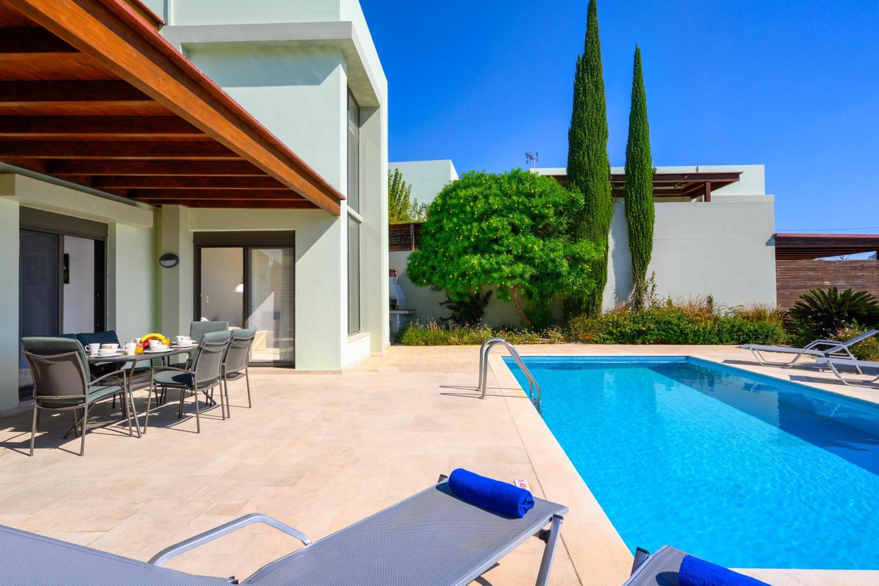 Gonos Villas