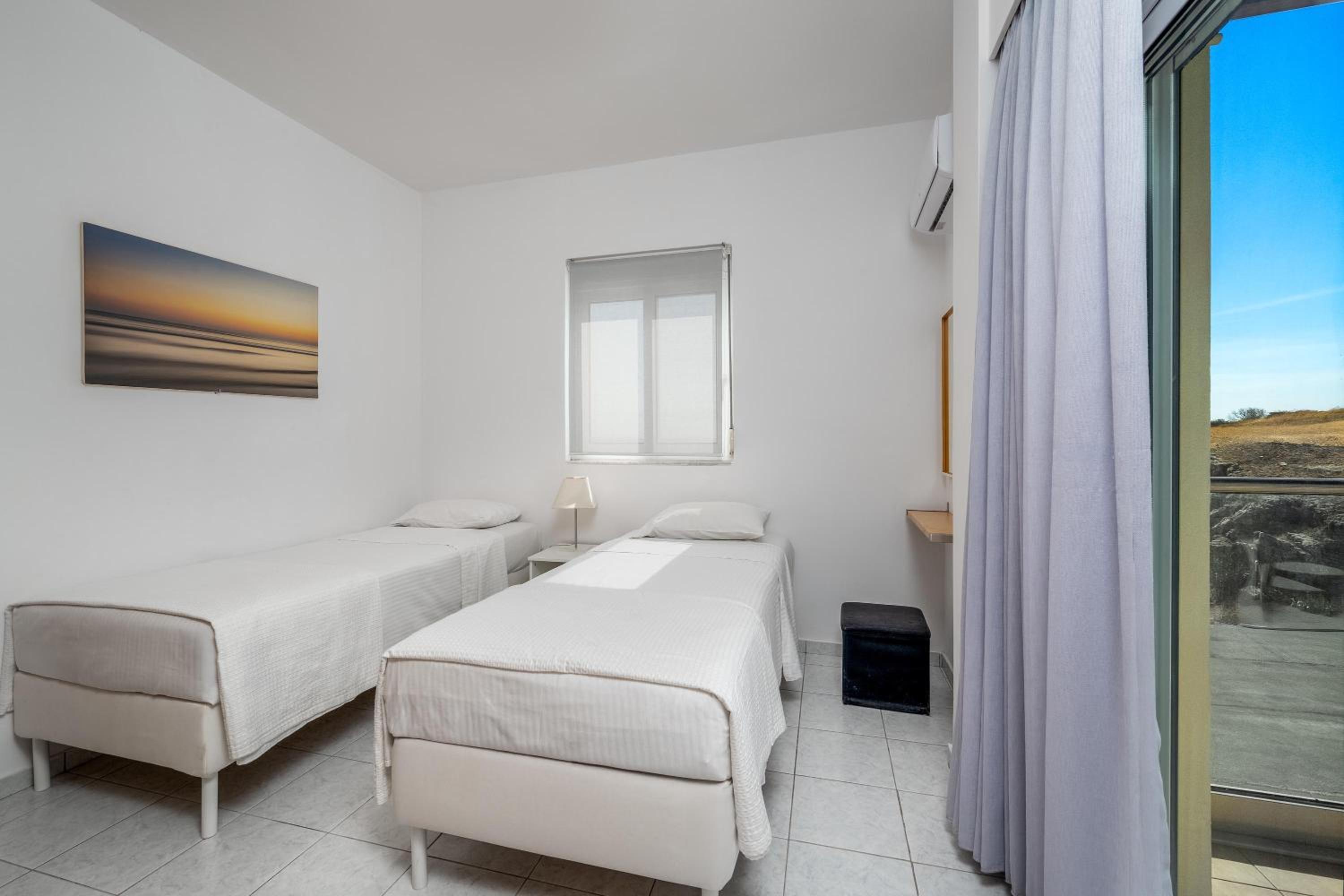 Gonos Villas