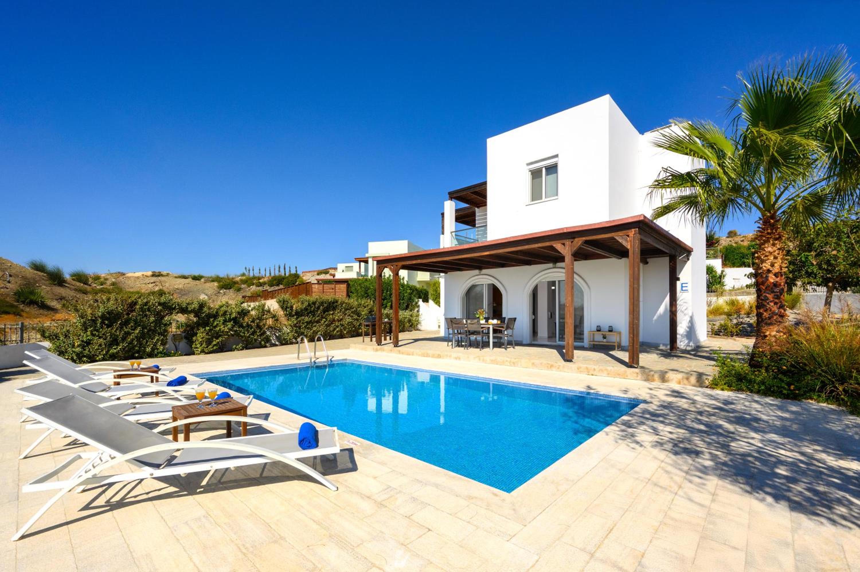 Gonos Villas