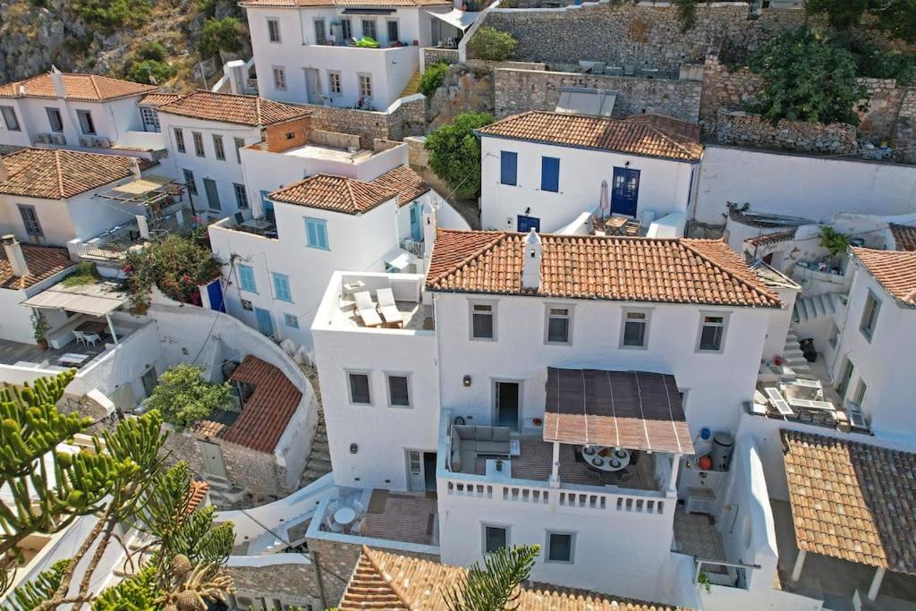 Kalon Villa -The Heart of Hydra photo 5