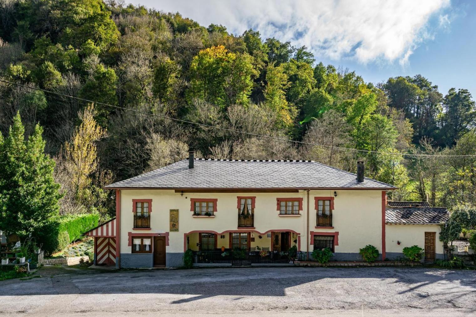 Casa de Aldea La Pescal view 3
