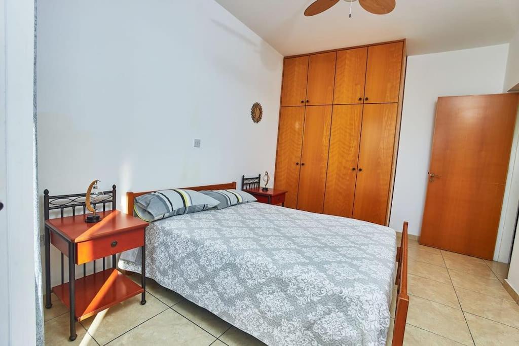 Golden Sunset Apartment