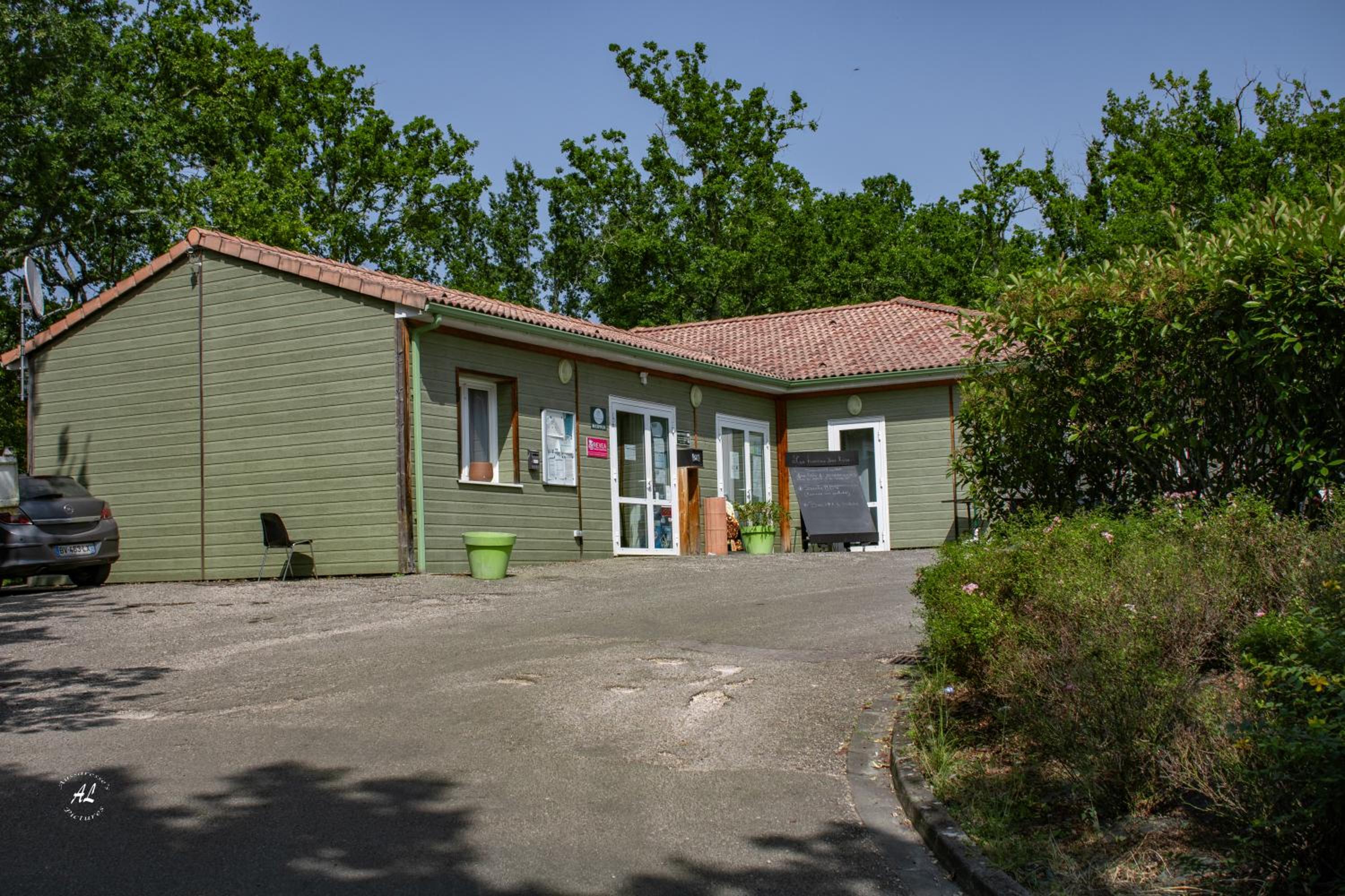 Photo 18
