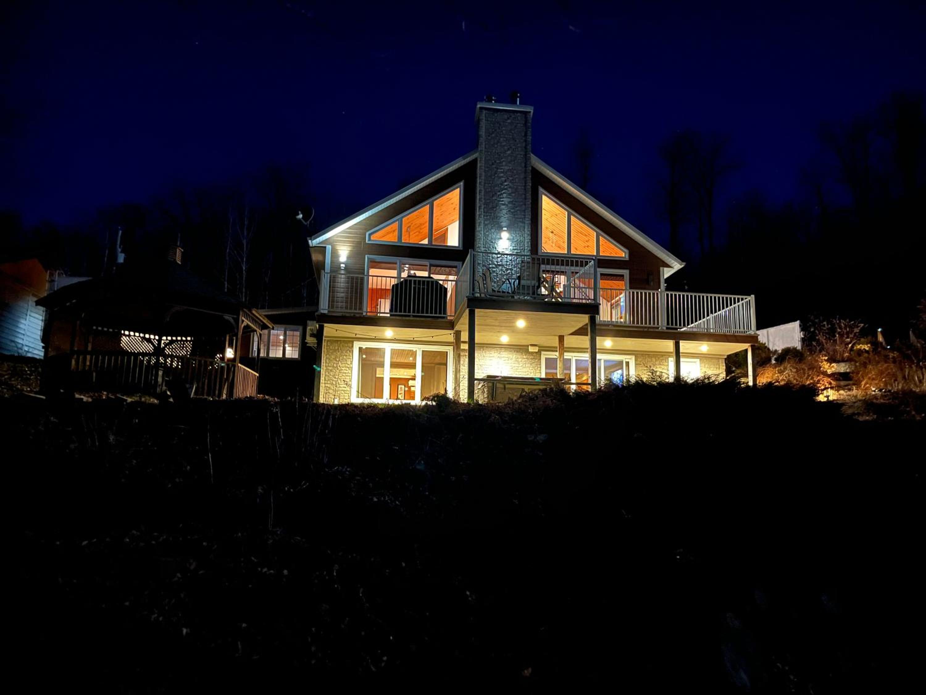 Chalet spa rivière saint Maurice