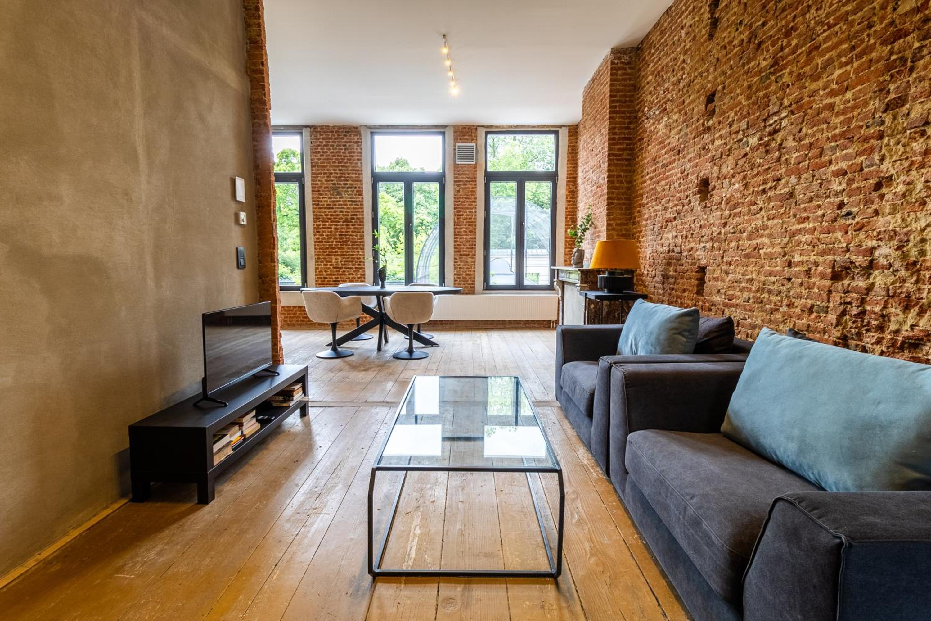 Zooside Suites