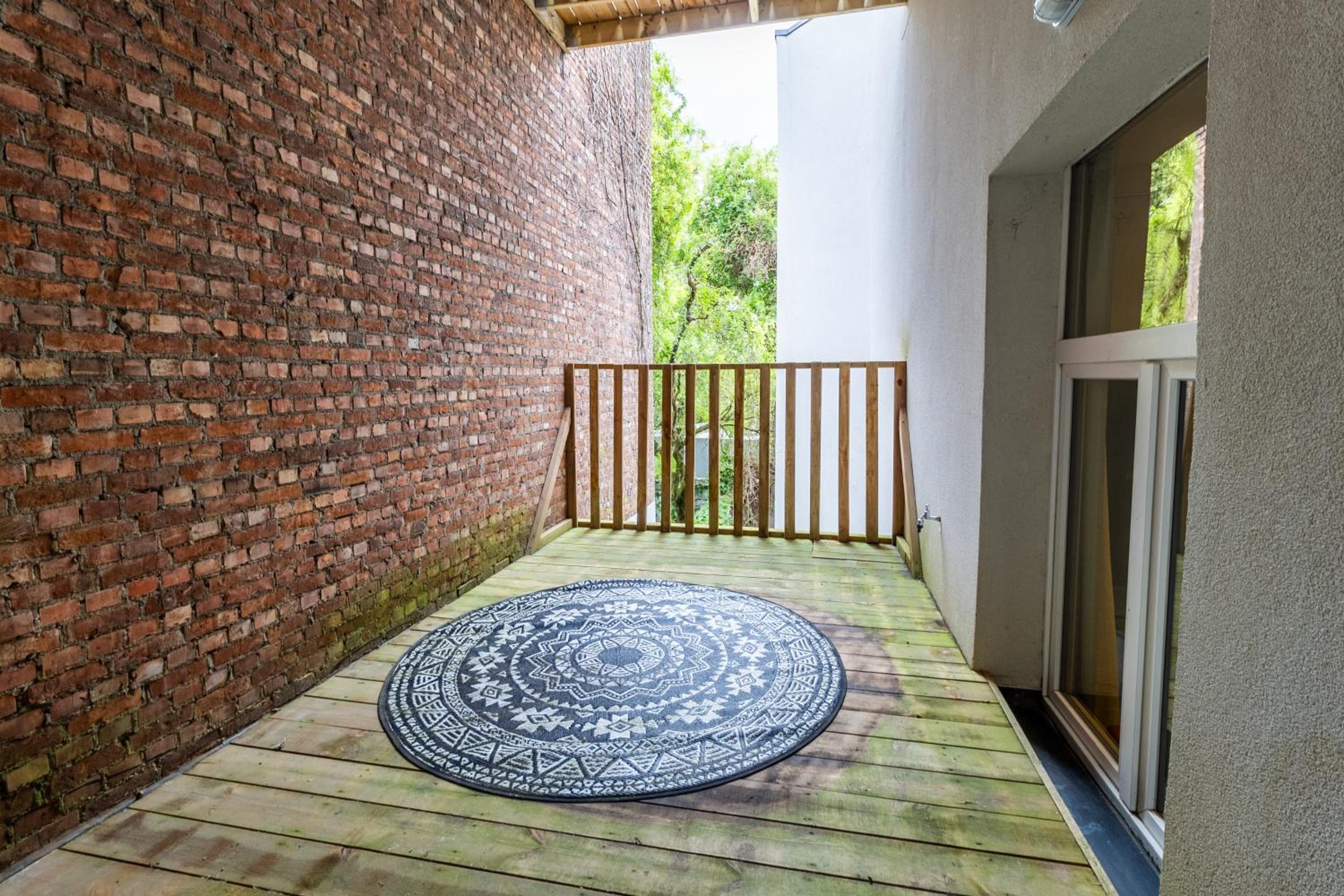 Zooside Suites