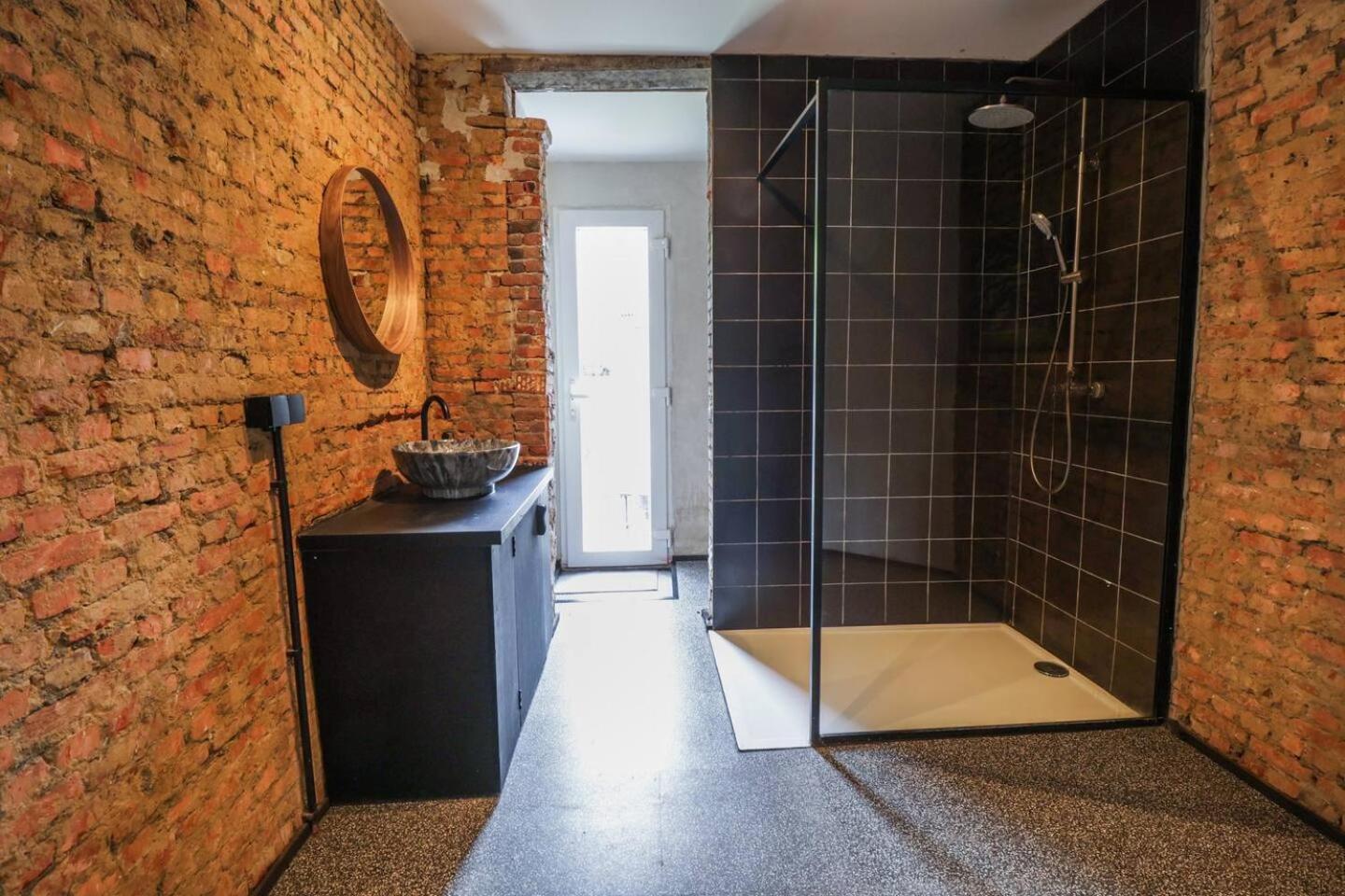 Zooside Suites