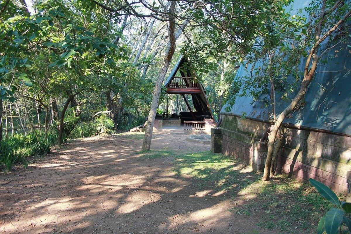 Montrose River Lodge