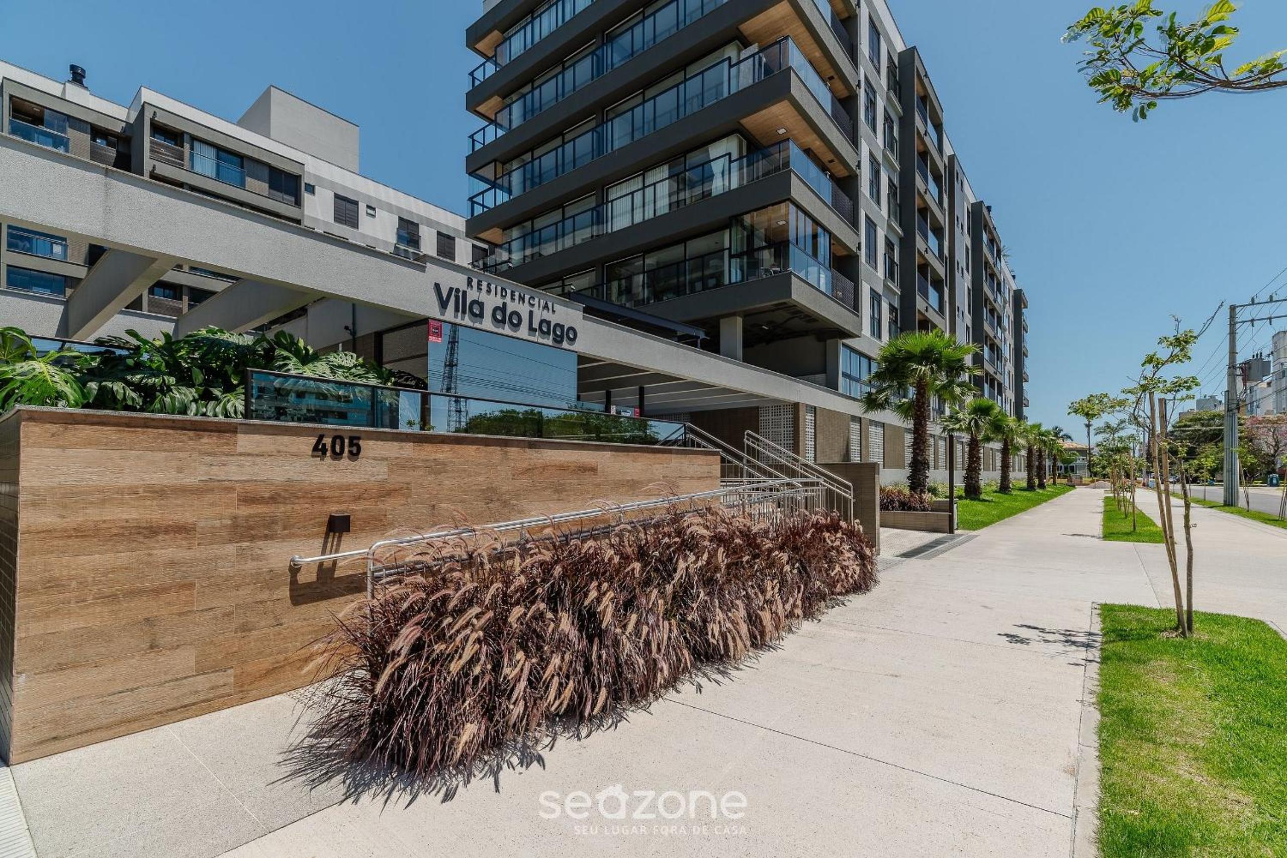 Cond Apartments Vila do Lago in Jurerê - VLO