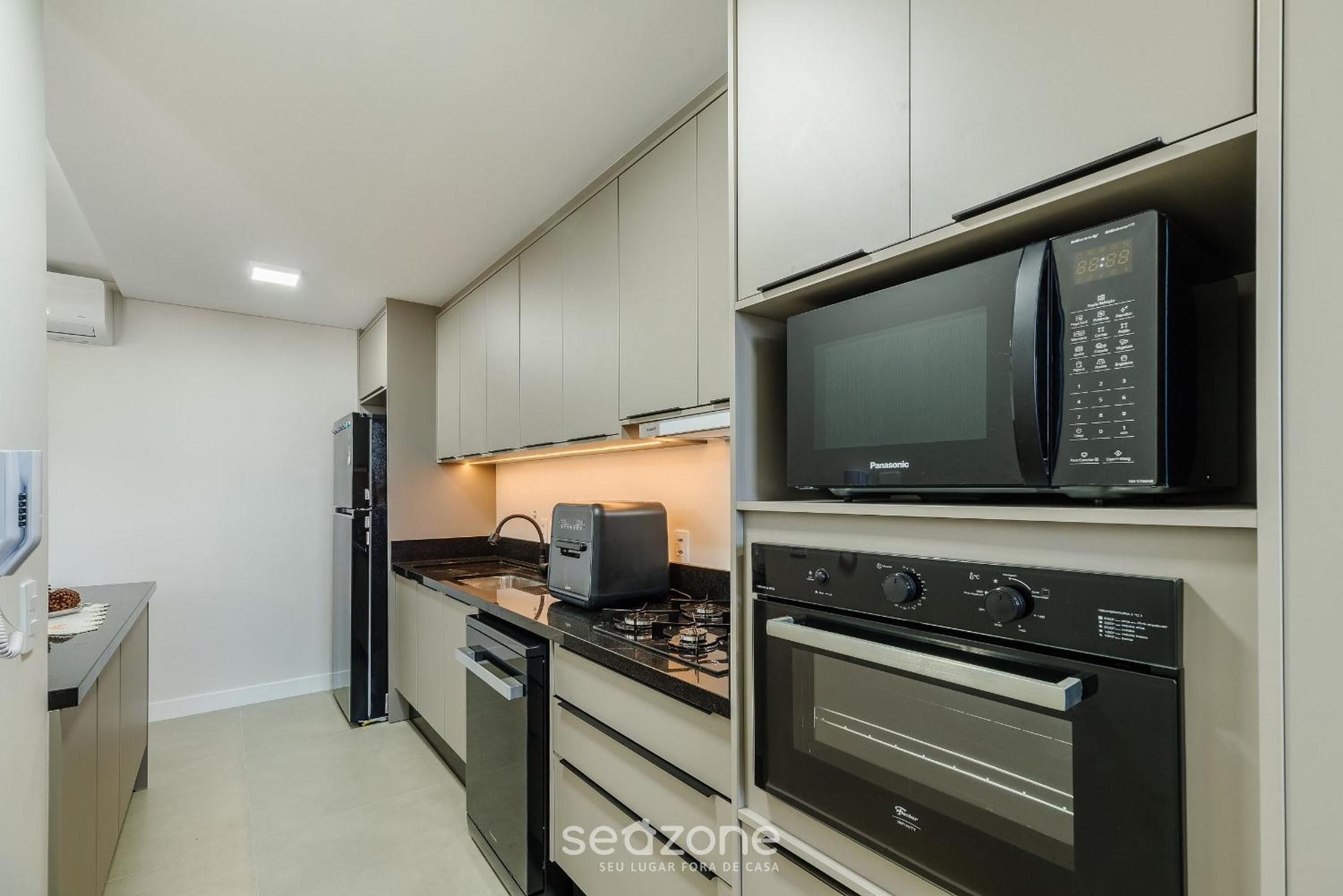 Cond Apartments Vila do Lago in Jurerê - VLO
