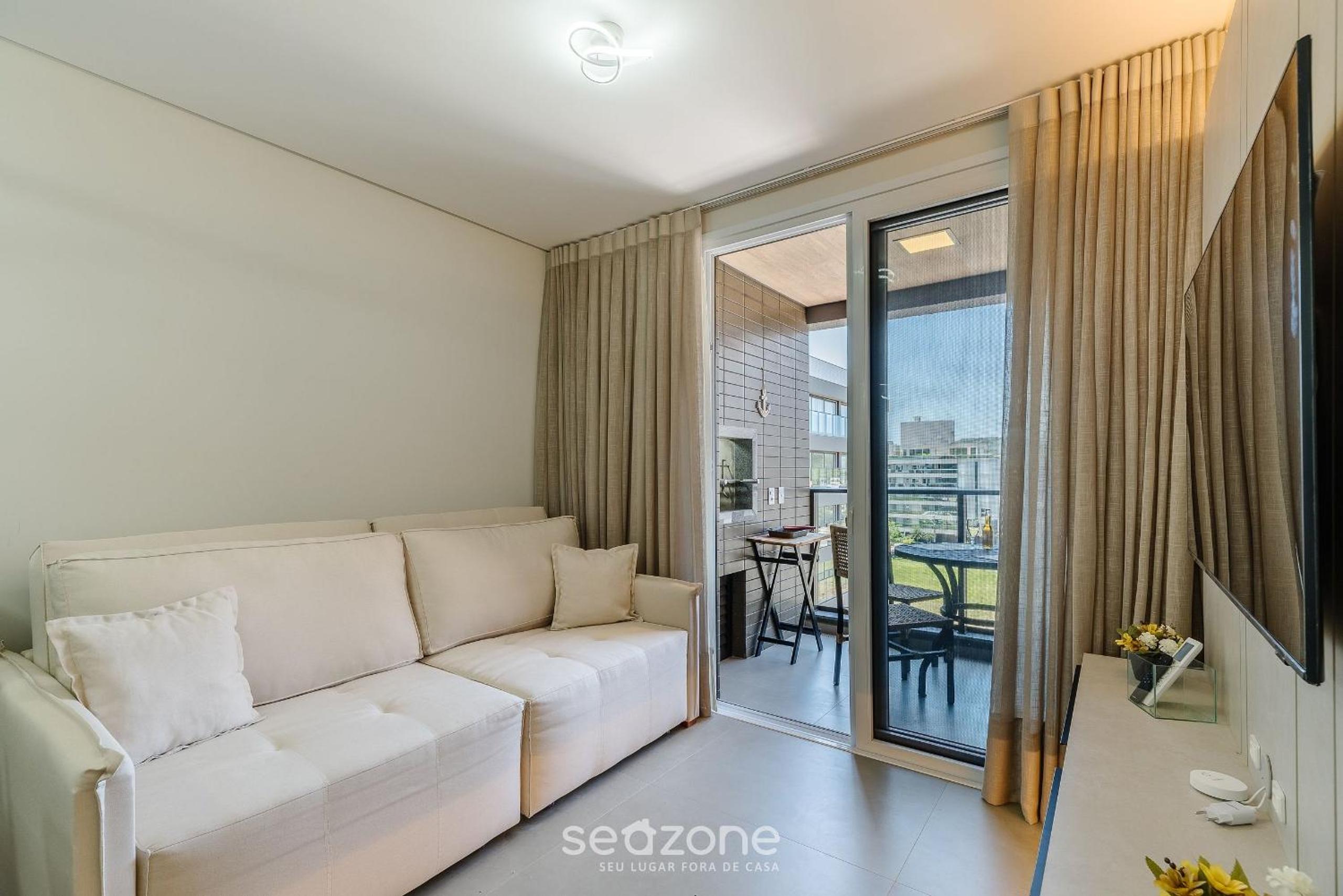 Cond Apartments Vila do Lago in Jurerê - VLO