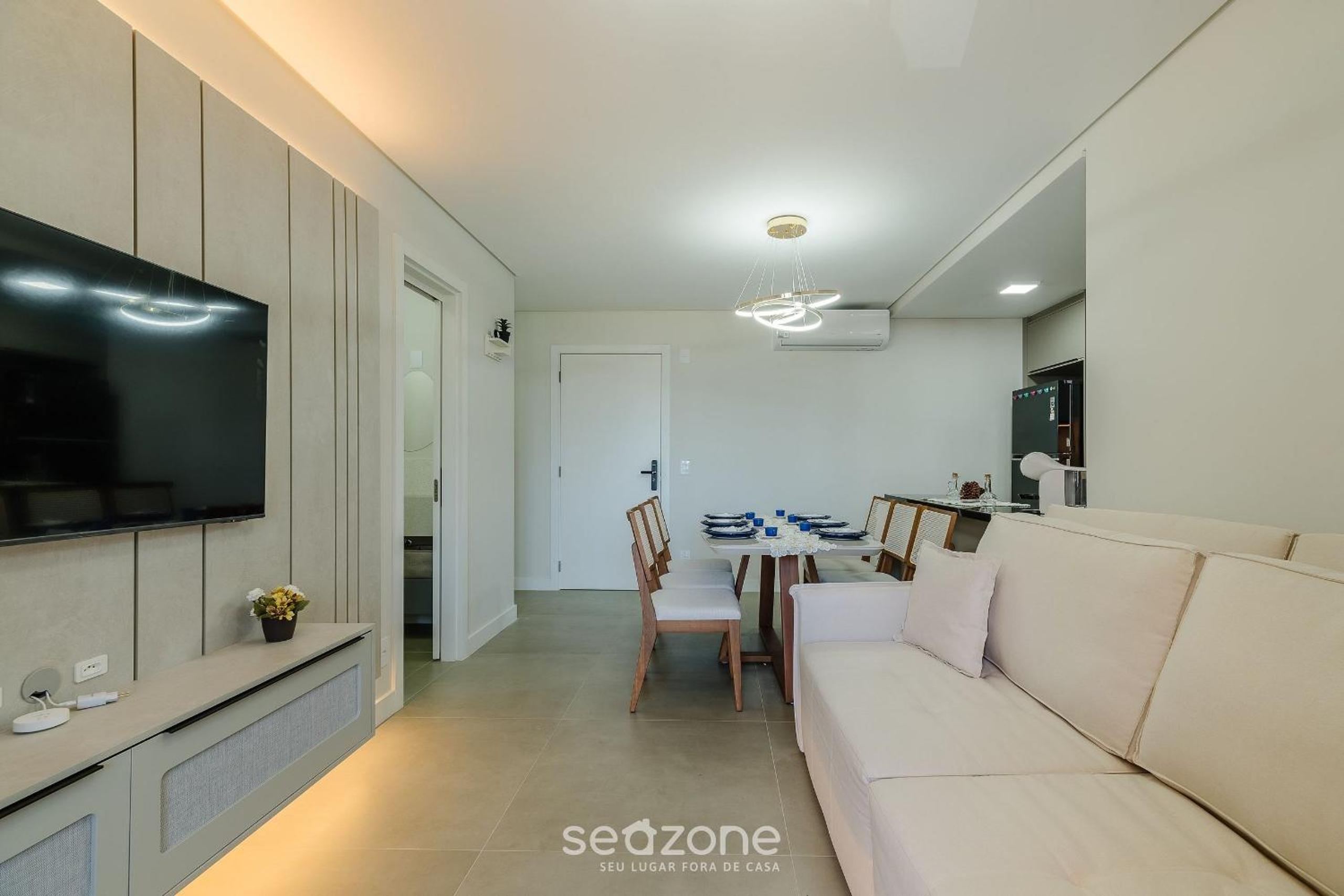 Cond Apartments Vila do Lago in Jurerê - VLO