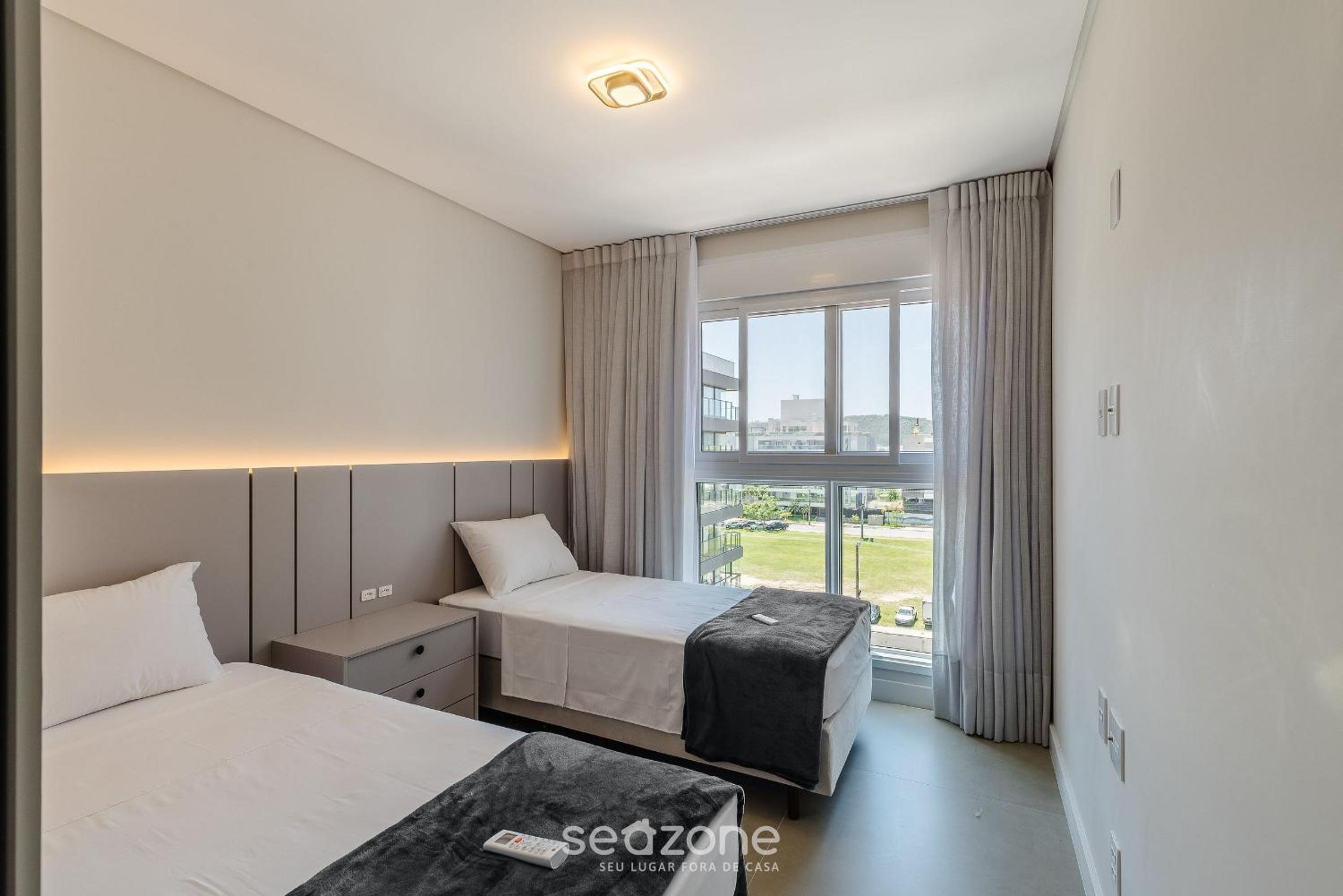 Cond Apartments Vila do Lago in Jurerê - VLO