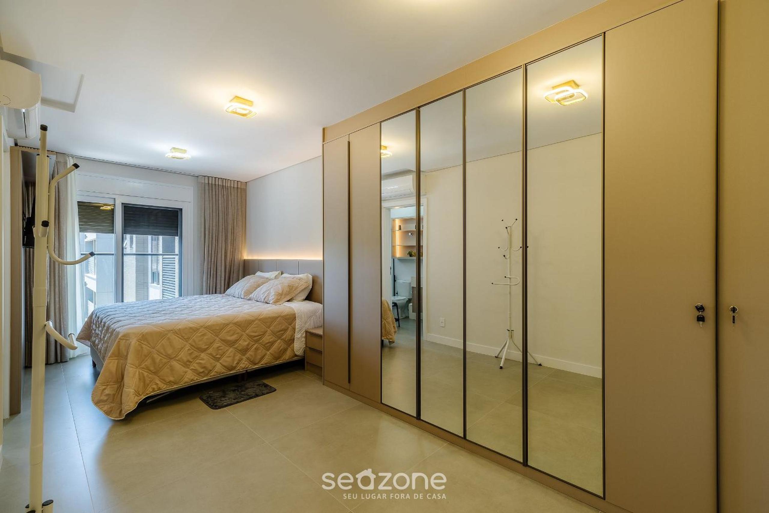 Cond Apartments Vila do Lago in Jurerê - VLO