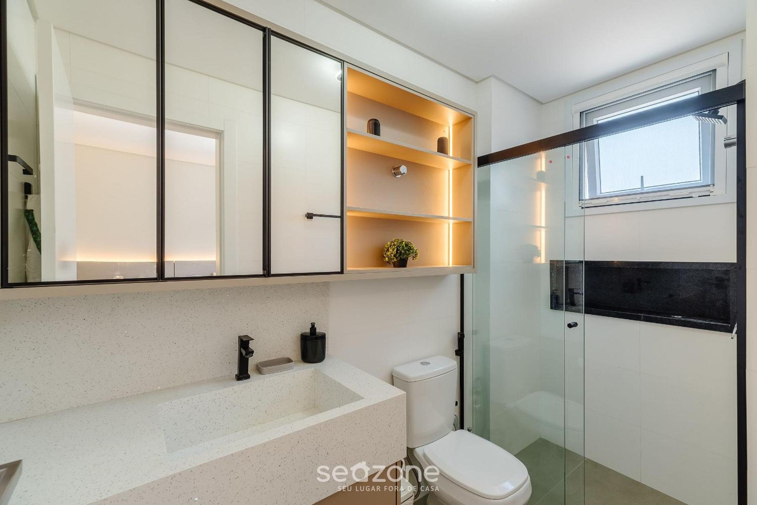 Cond Apartments Vila do Lago in Jurerê - VLO