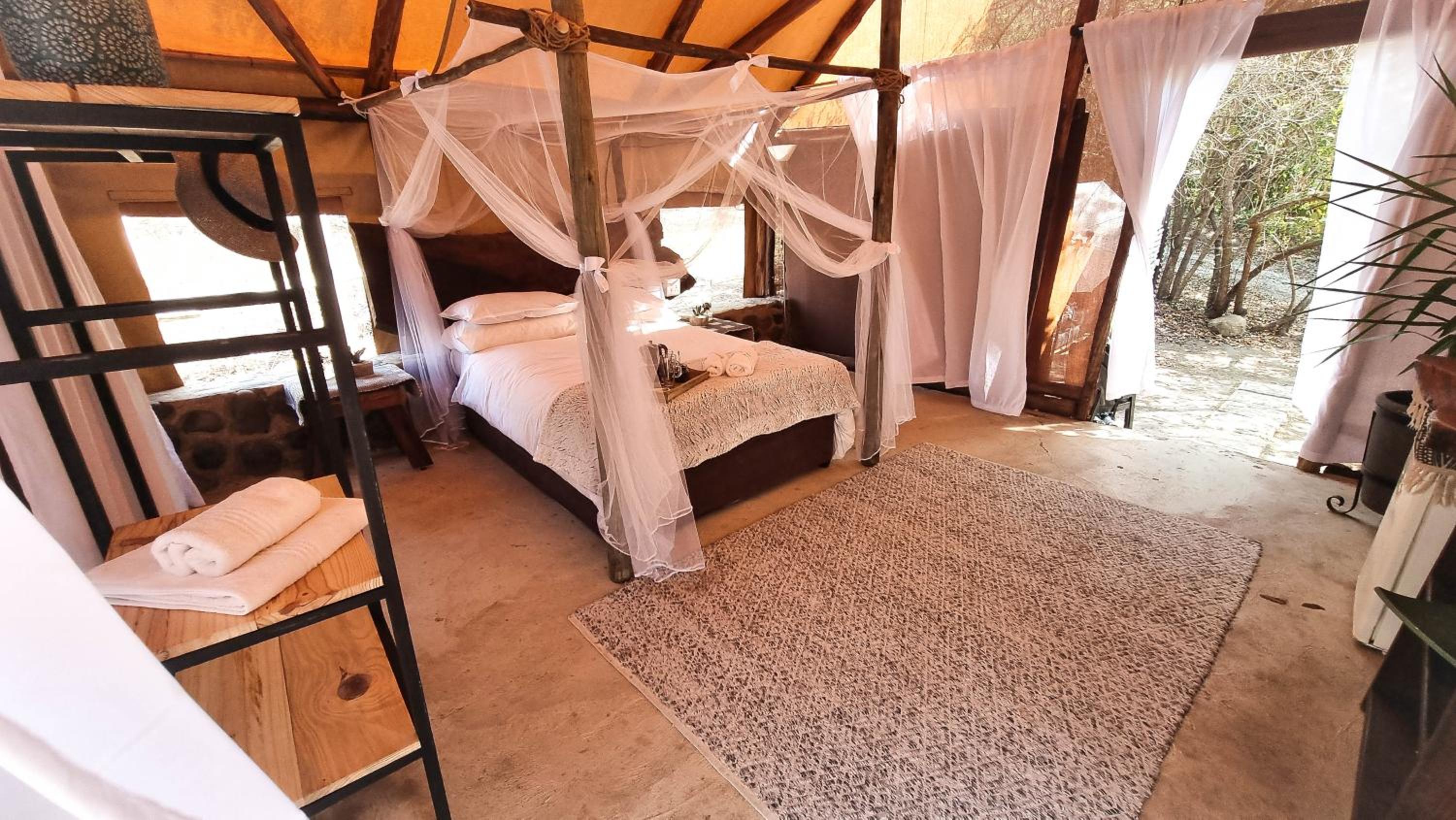 Montrose River Lodge