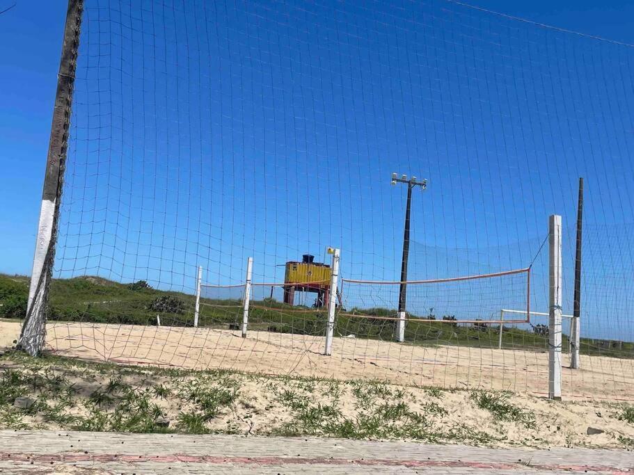 Recanto Salinas - Casa alto padrão a 350mts da praia
