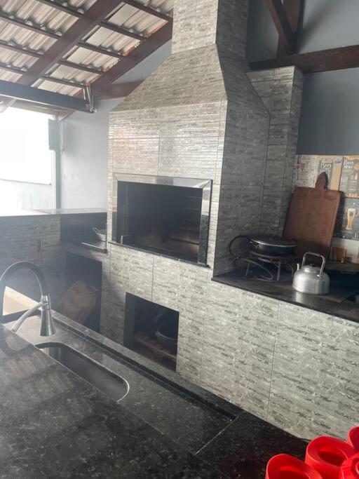Recanto Salinas - Casa alto padrão a 350mts da praia