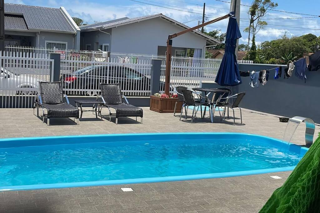 Recanto Salinas - Casa alto padrão a 350mts da praia