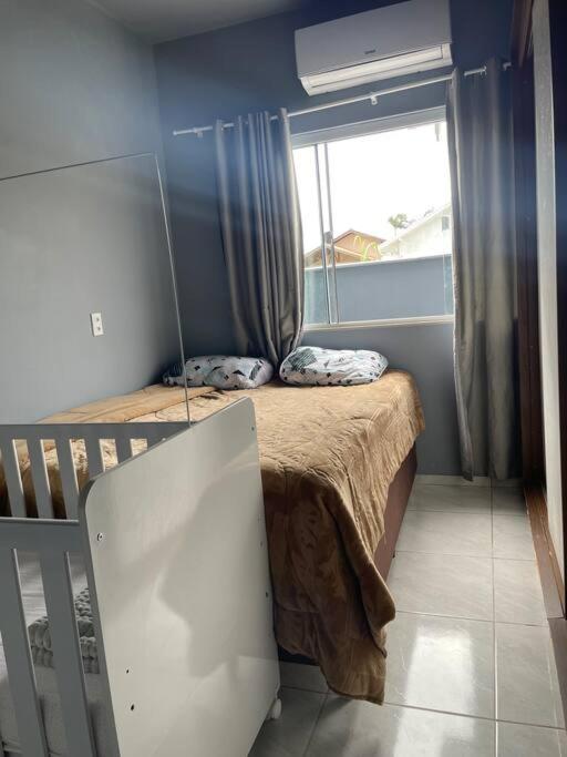 Recanto Salinas - Casa alto padrão a 350mts da praia