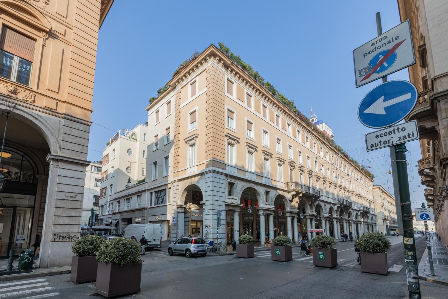 Prestige Apartment Via Roma by Wonderful Italy view 4