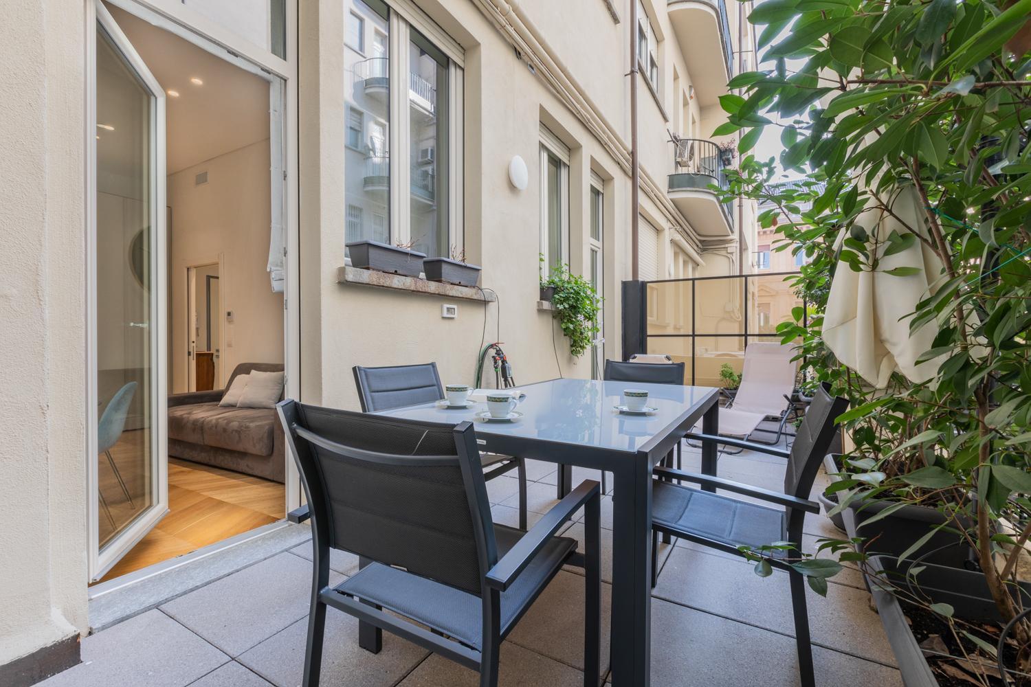 Prestige Apartment Via Roma by Wonderful Italy view 3