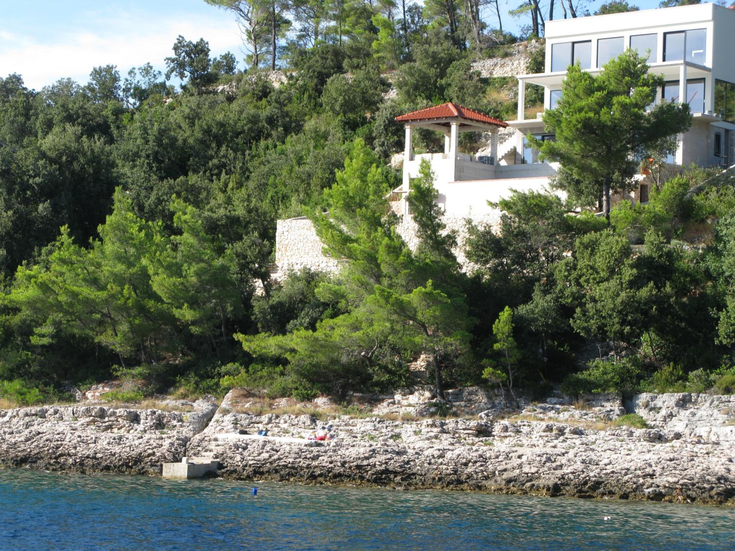 Vila Hera Korčula, Special one, pool, right on the sea,parking, 8 people