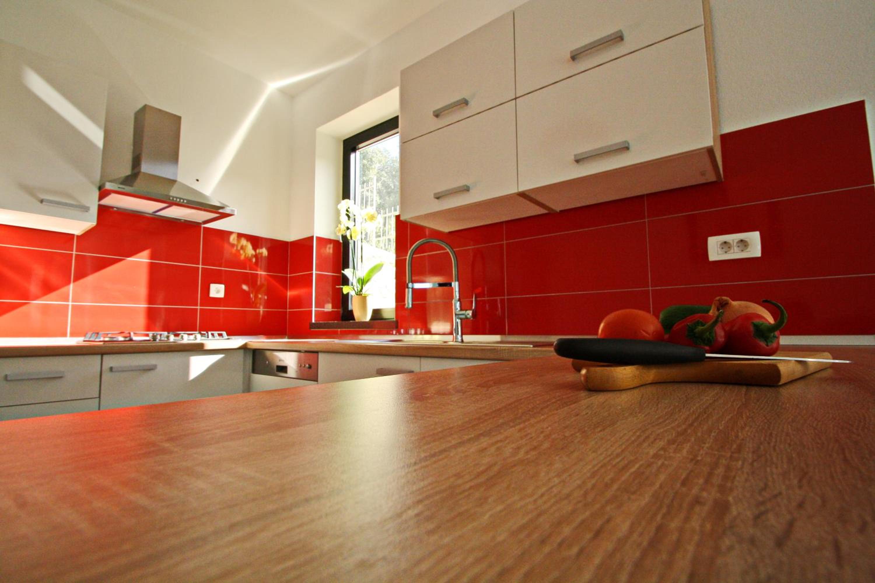 Vila Hera Korčula, Special one, pool, right on the sea,parking, 8 people