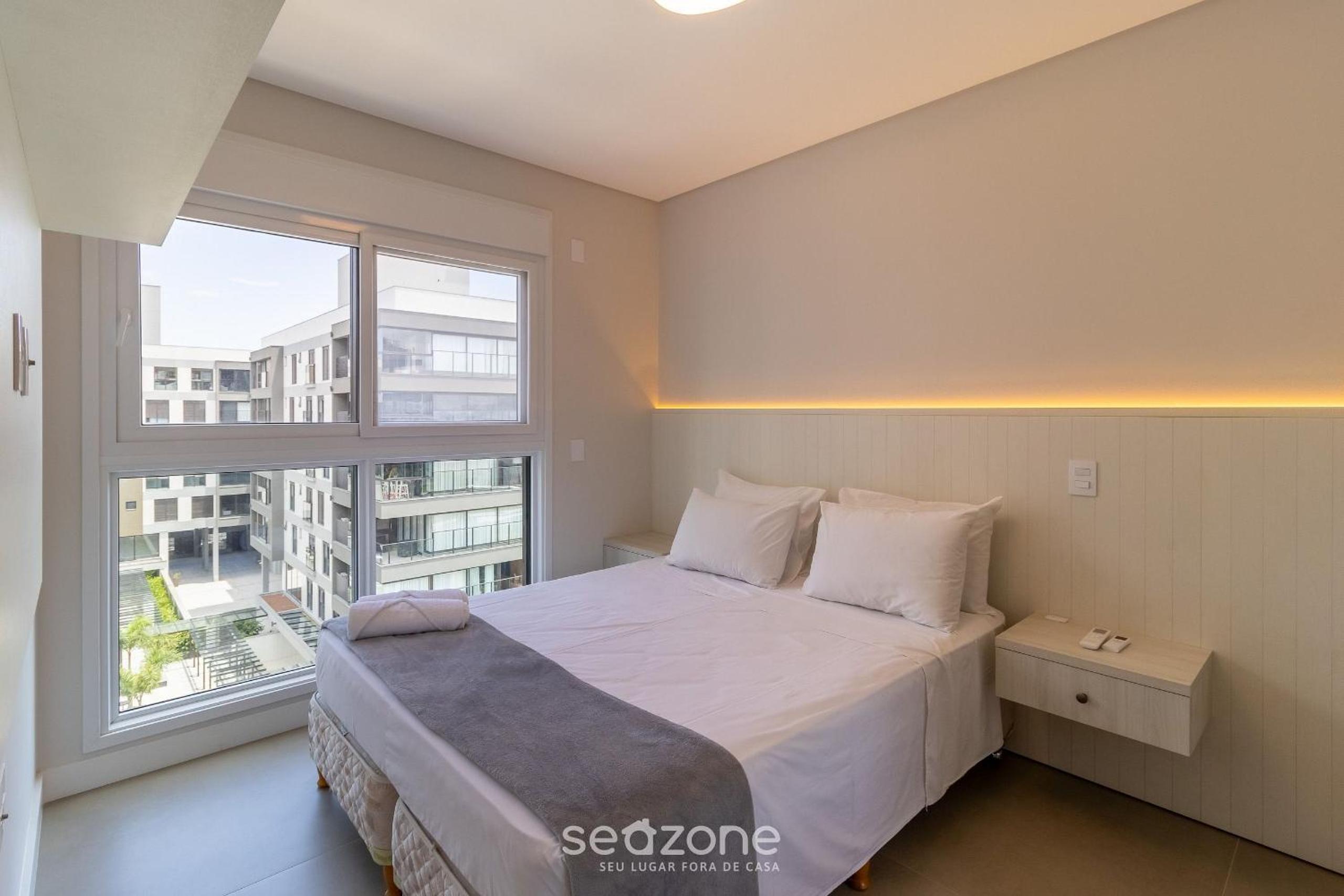 Cond Apartments Vila do Lago in Jurerê - VLO