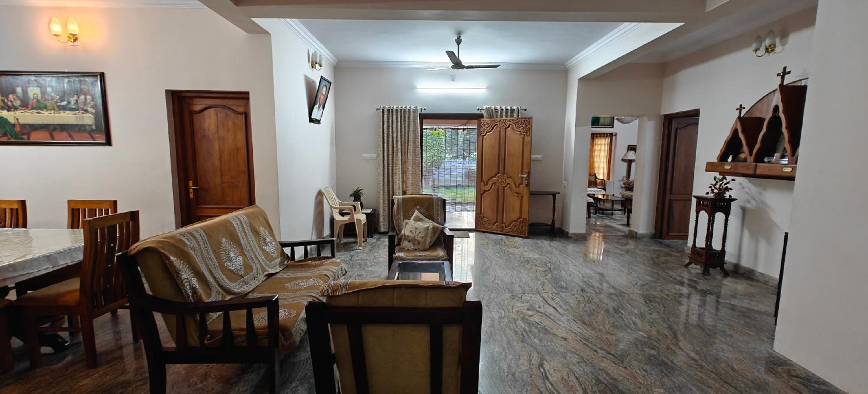 Alite Posh 4 BHK Villa in Thrissur Town