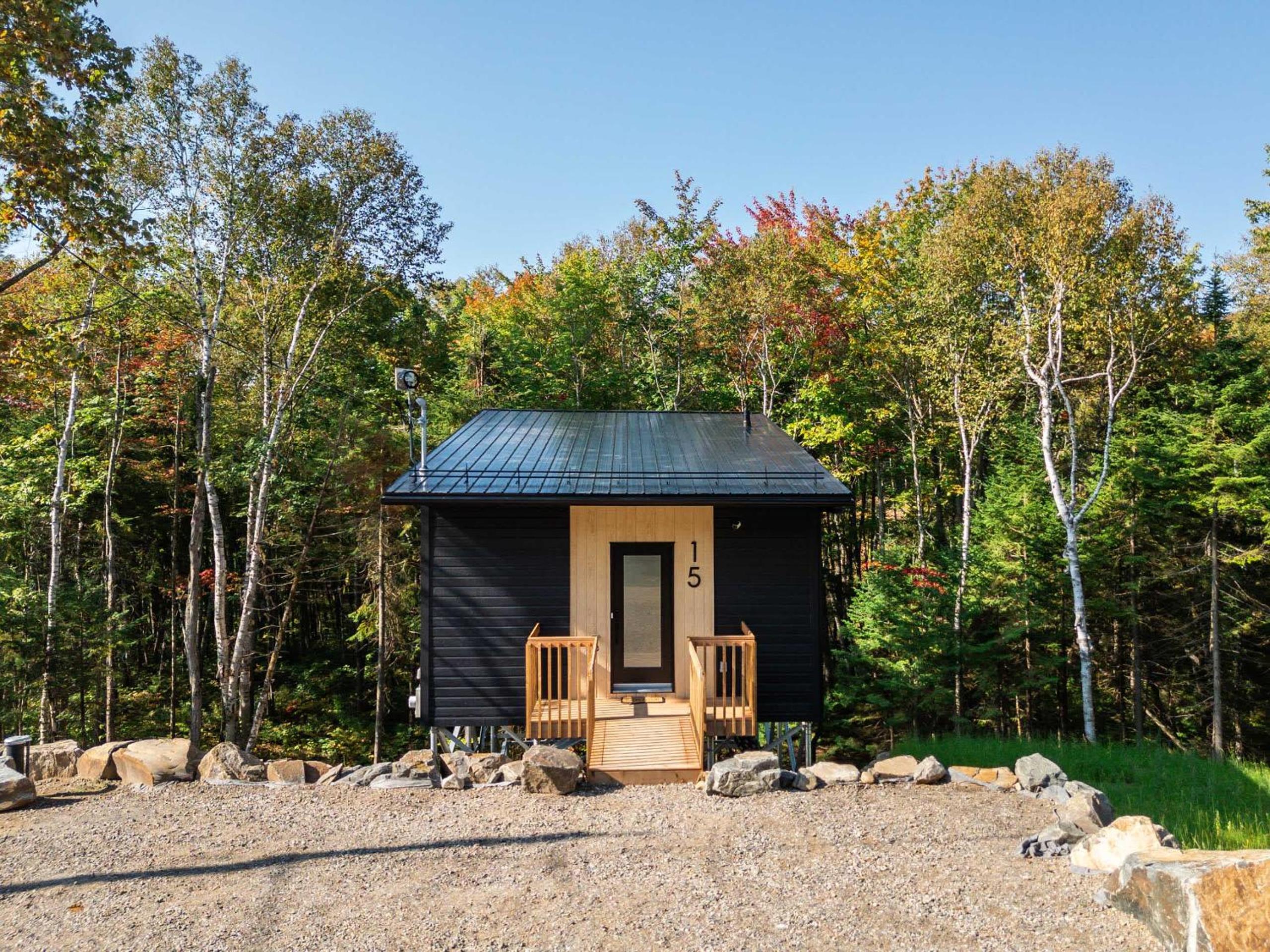 Chalet MonVue - Serenity in the Heart of Nature