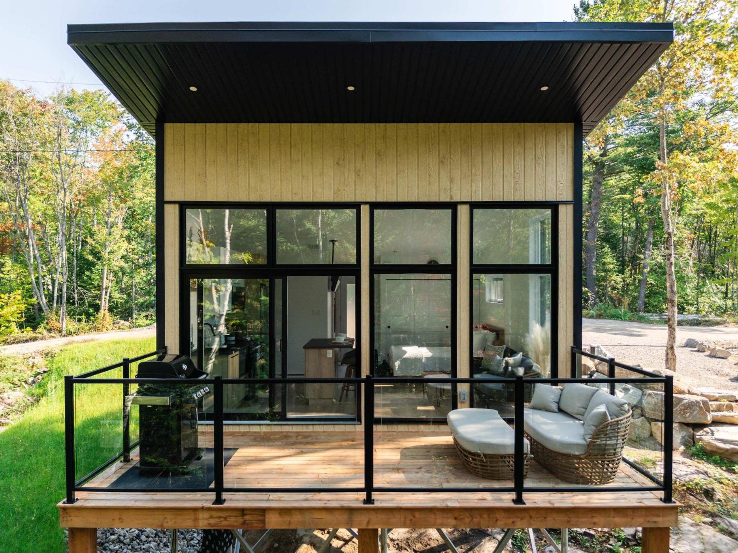 Chalet MonVue - Serenity in the Heart of Nature