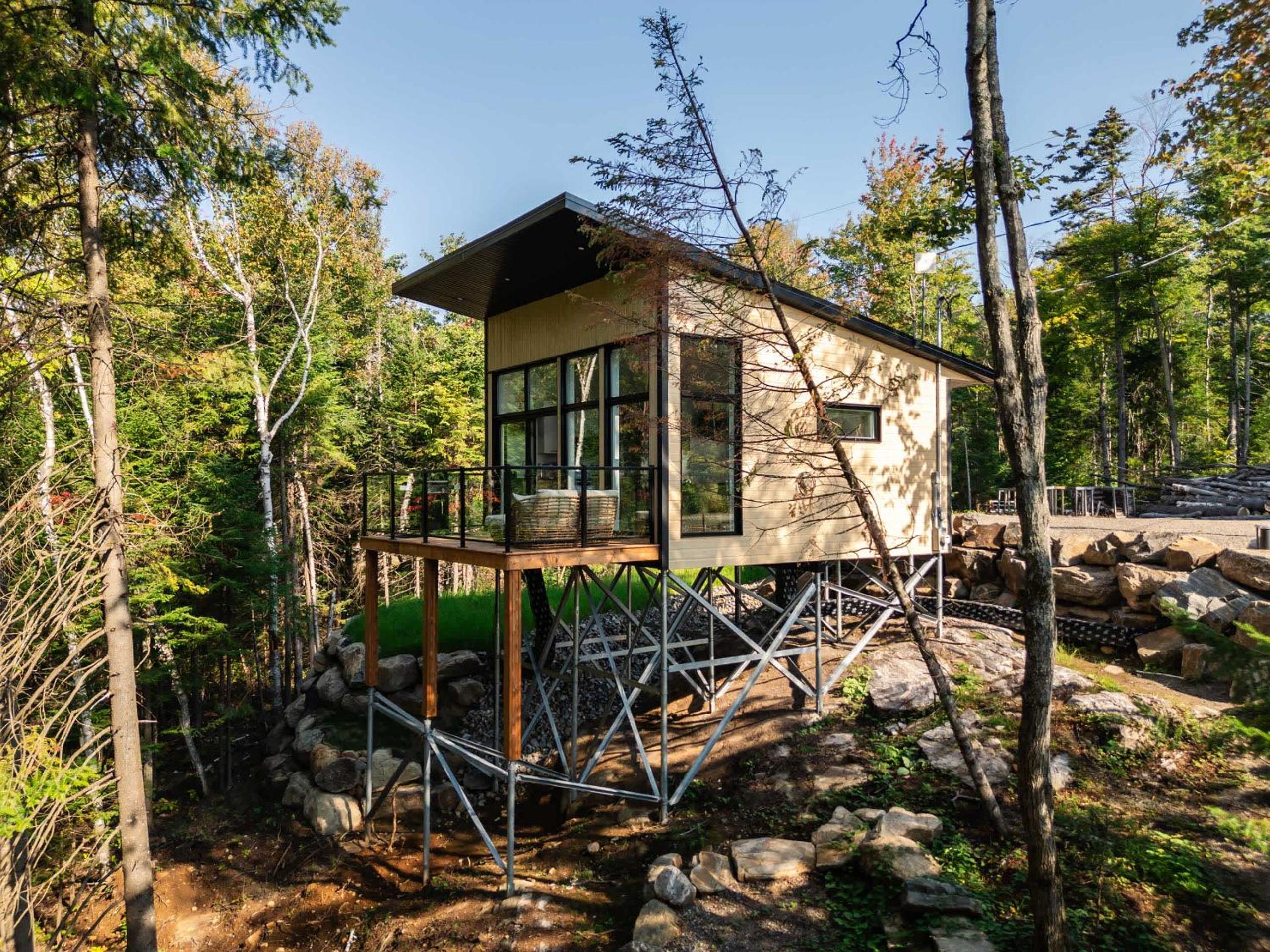 Chalet MonVue - Serenity in the Heart of Nature