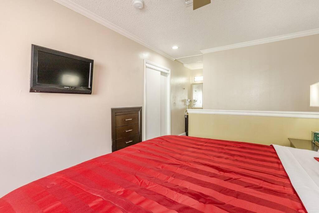 Tranquil Haven 2BD 2BA Paradise 10min to Orlando's Best Theme Parks
