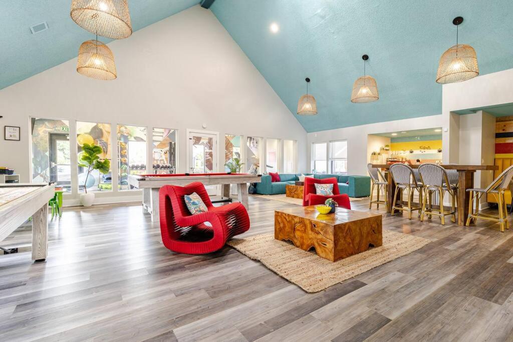 Tranquil Haven 2BD 2BA Paradise 10min to Orlando's Best Theme Parks