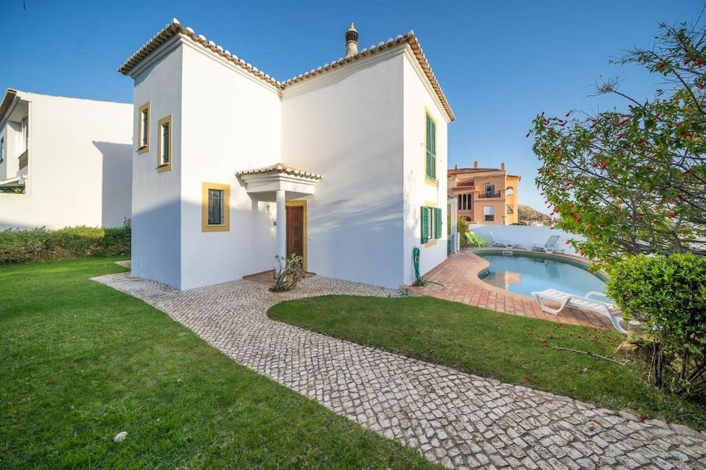 Cozy Family Villa with Private Pool view 3
