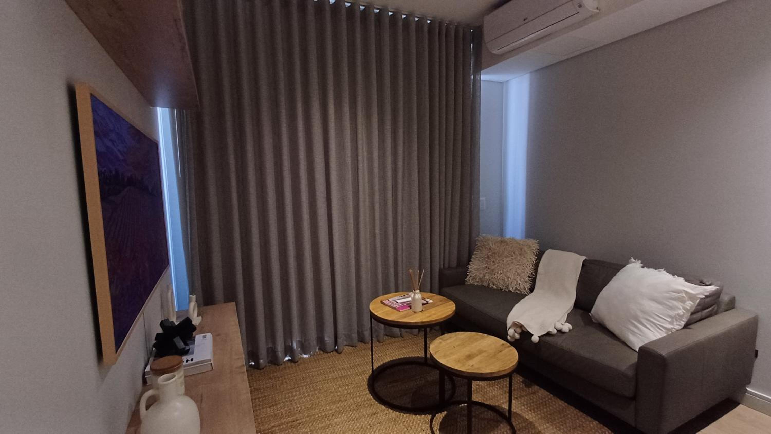 Cozy Stay at The Ellipse Midrand