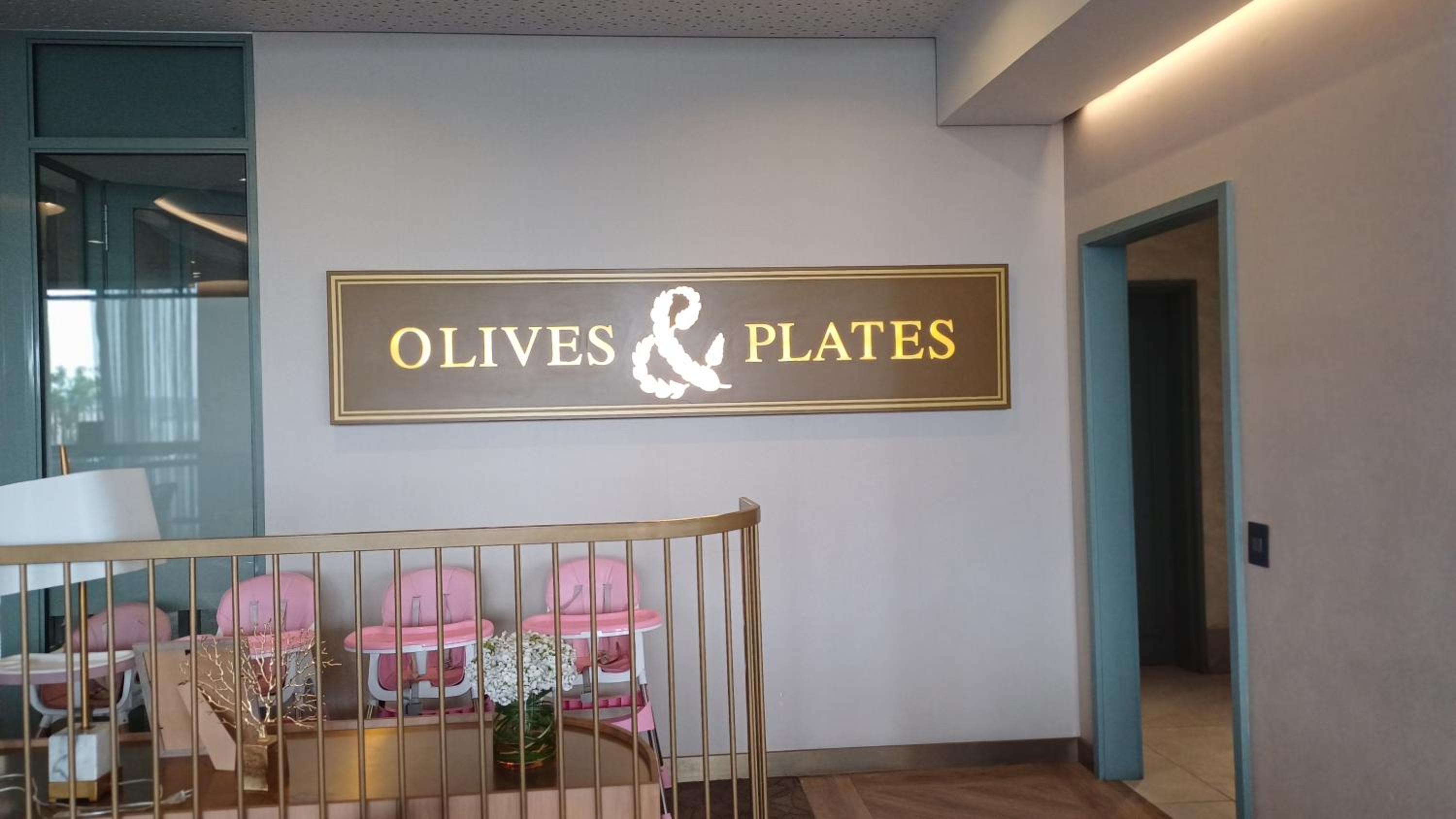 Cozy Stay at The Ellipse Midrand