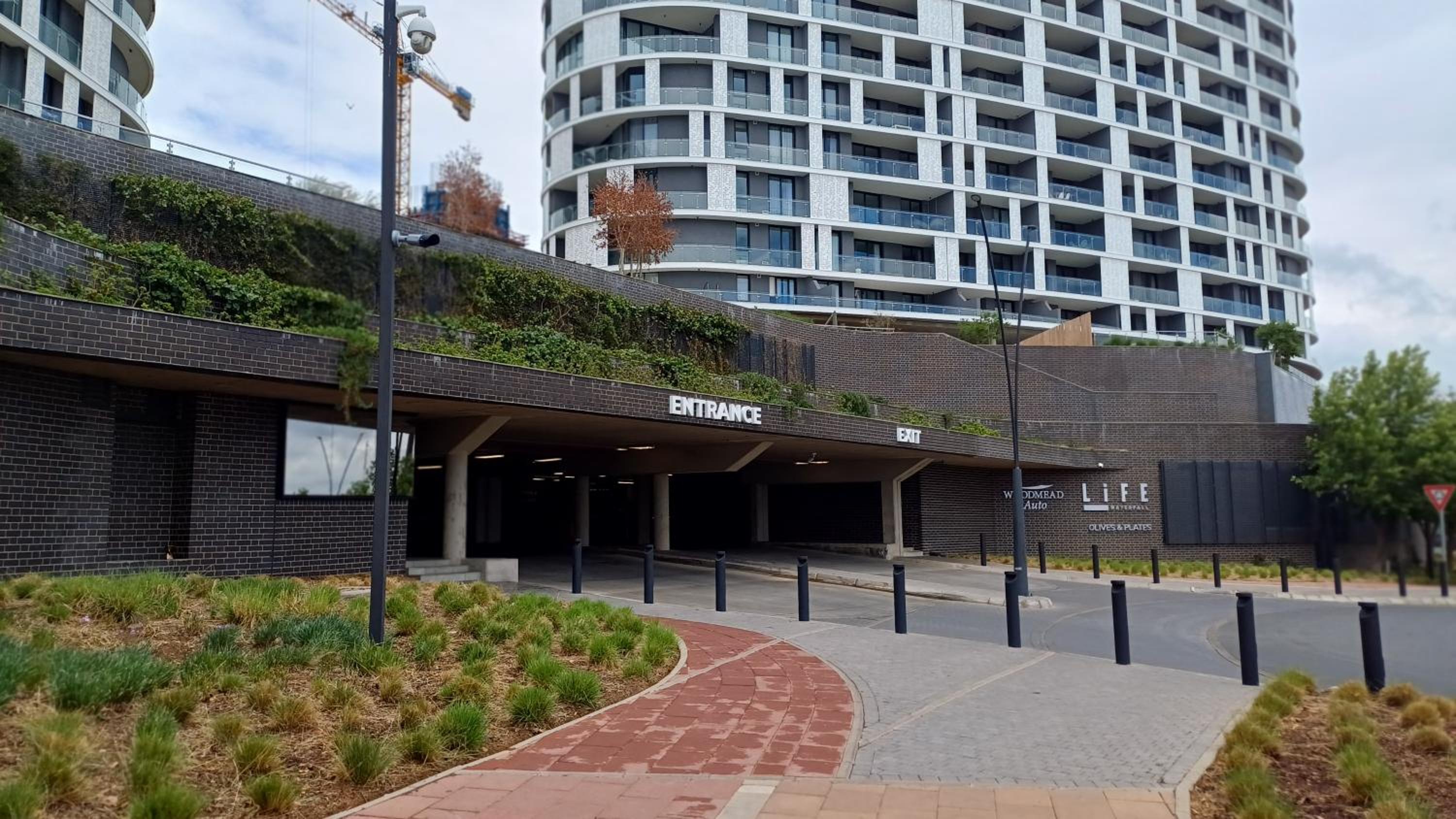 Cozy Stay at The Ellipse Midrand