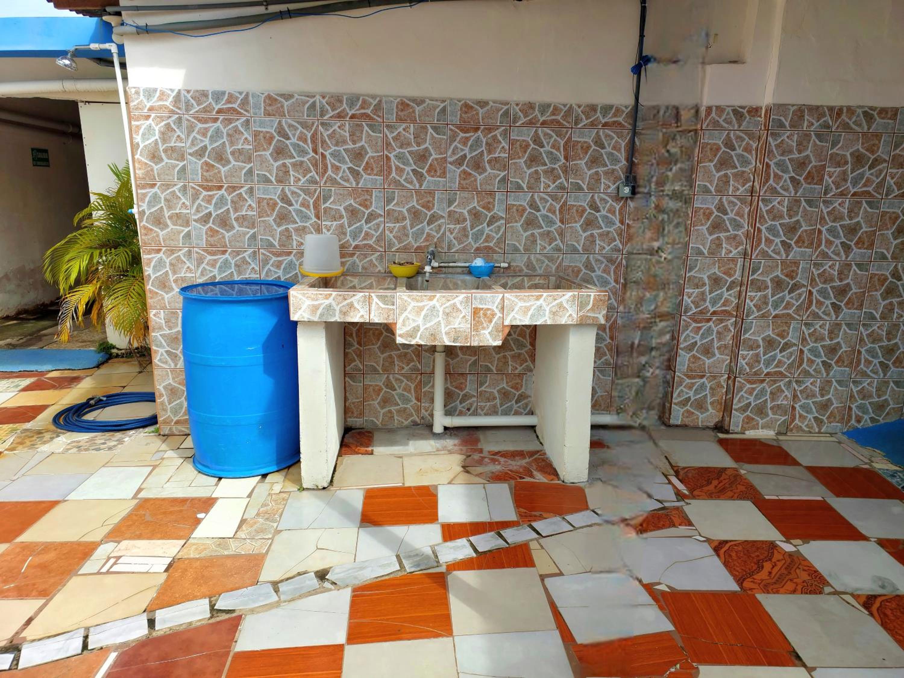 Hostel del Pacífico Habitación con baño privado y aire acondicionado