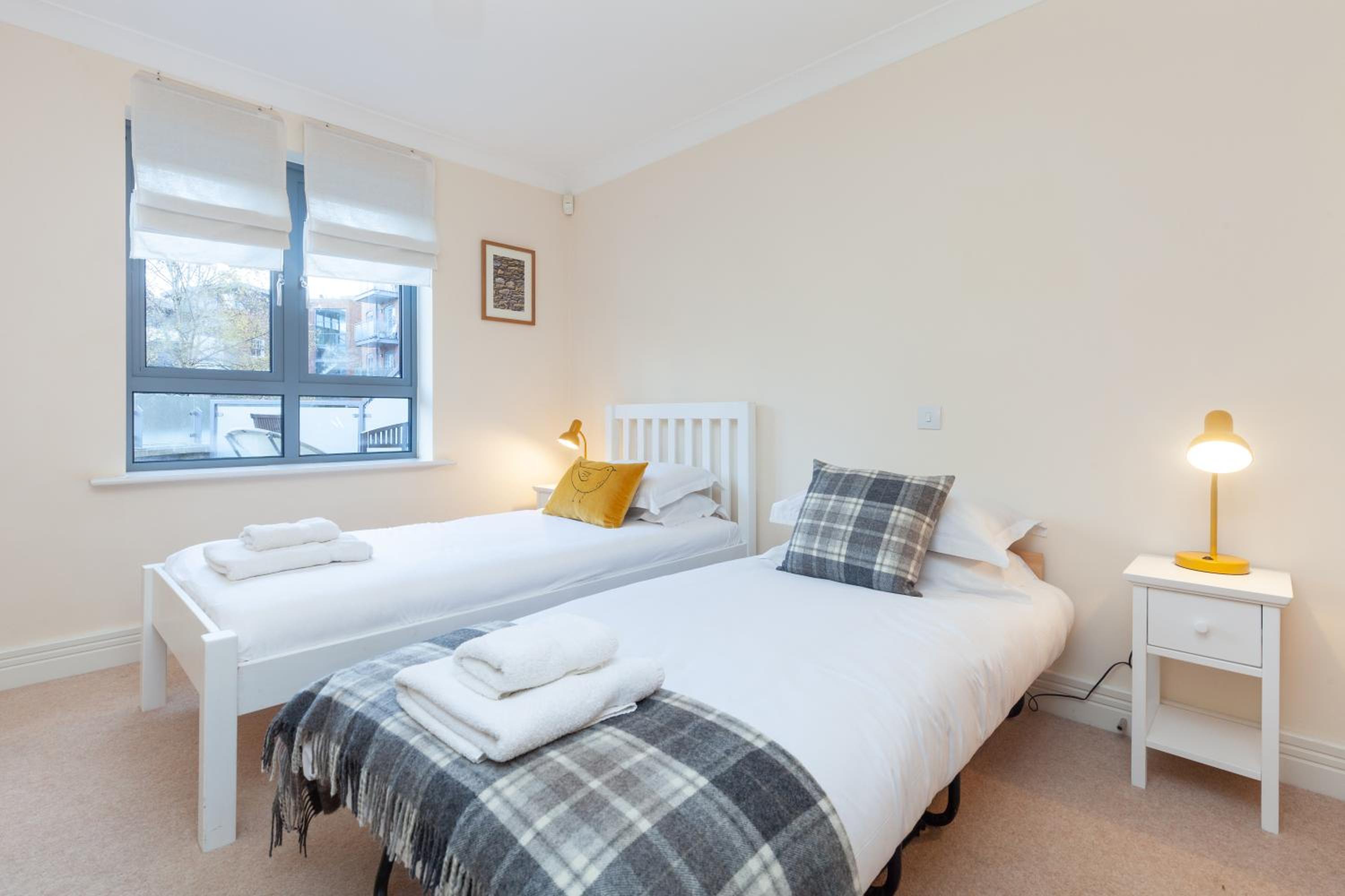 Oxford Vacations - Two-bedroom apartment in Jericho (oxskfh) - Property Image 6