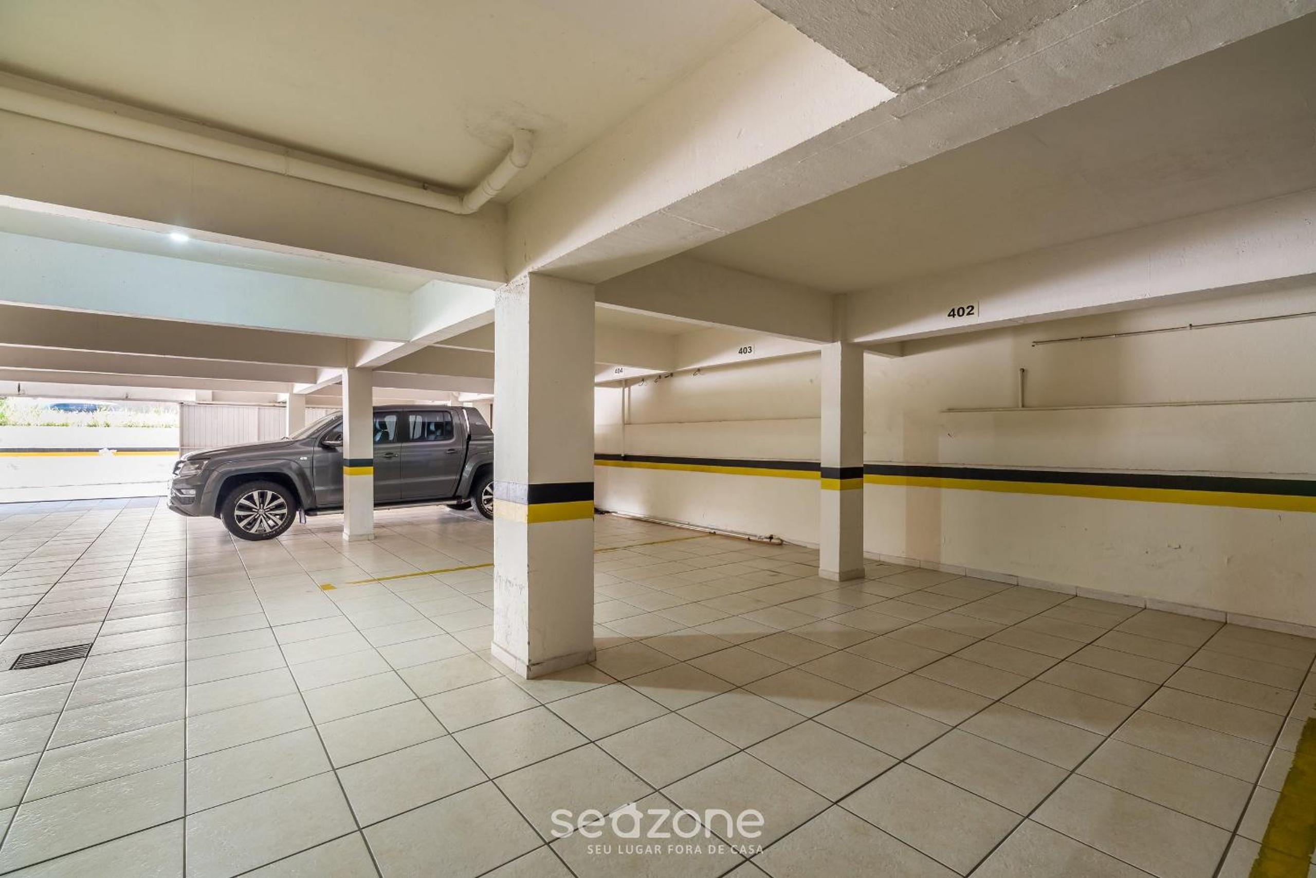 Apartment with Barbecue in Jurerê MLB0402