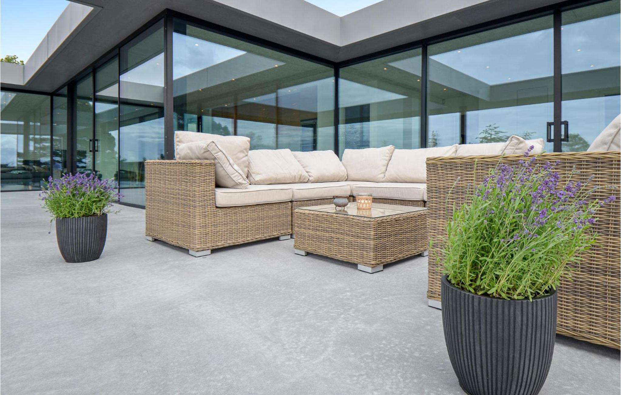 Amazing Home In Ebeltoft With Wifi
