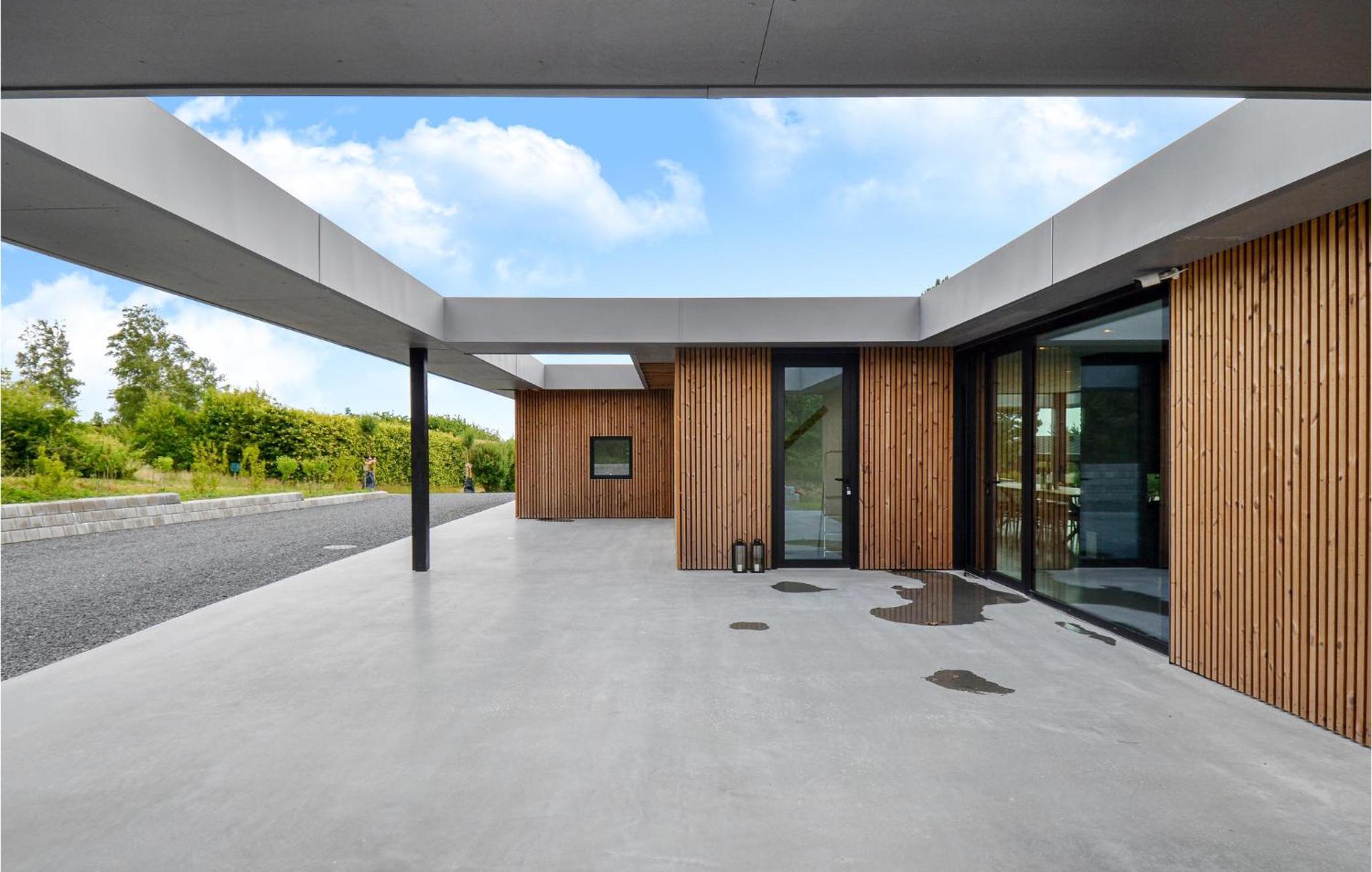 Amazing Home In Ebeltoft With Wifi